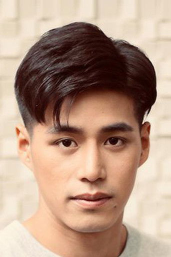 Chatpong Harnharuiharn