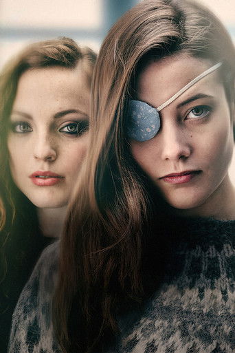 Девушка в зеркале