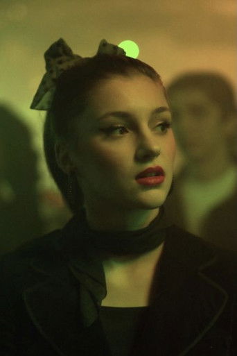 Стелла влюблена