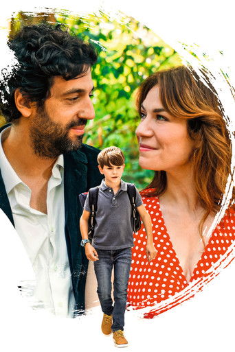 Меж двух домов