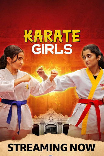 Девушки-каратистки