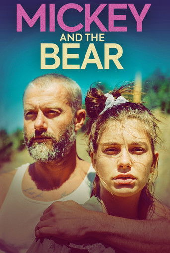 Микки и медведь