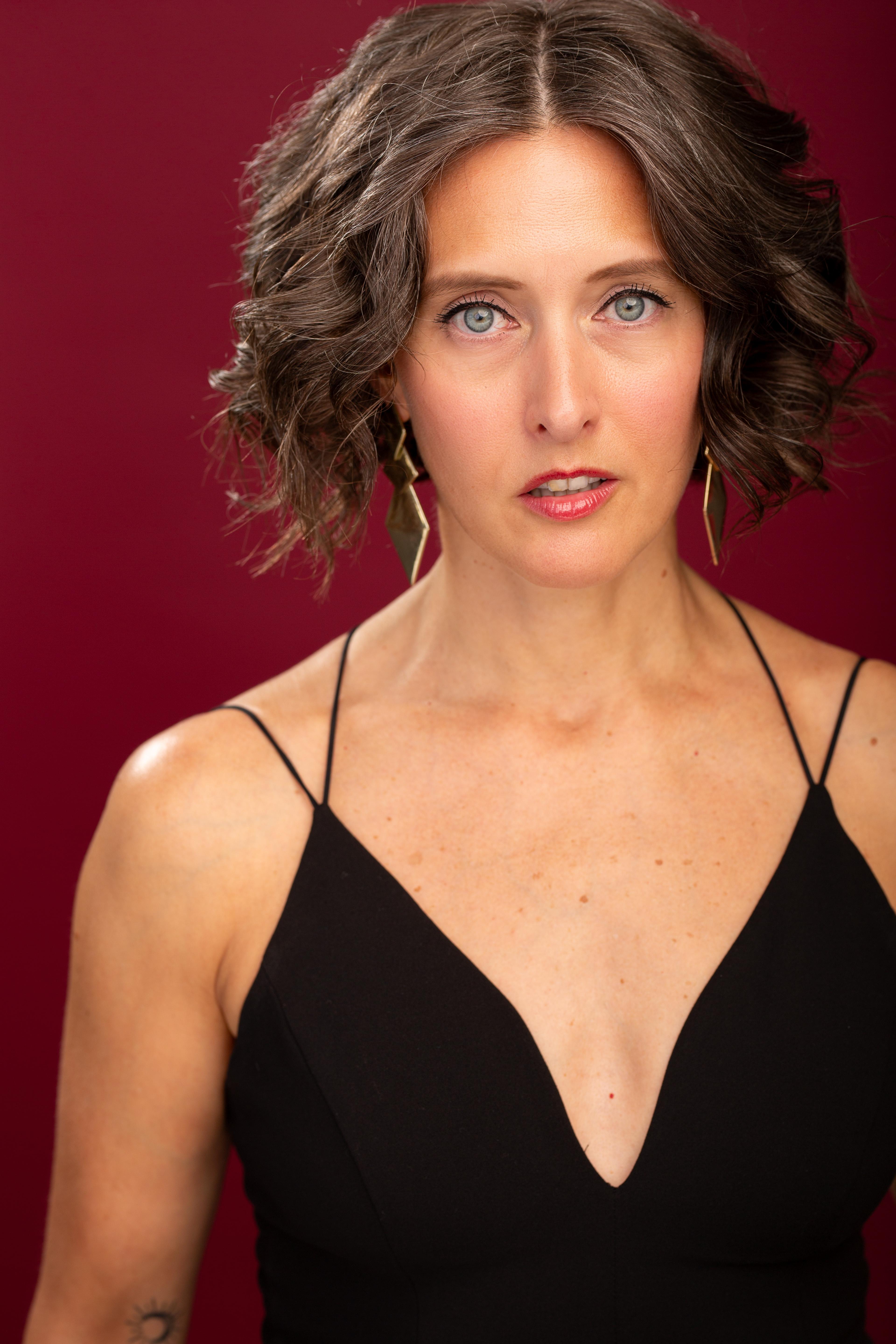 Mandi Elkins Hutchins