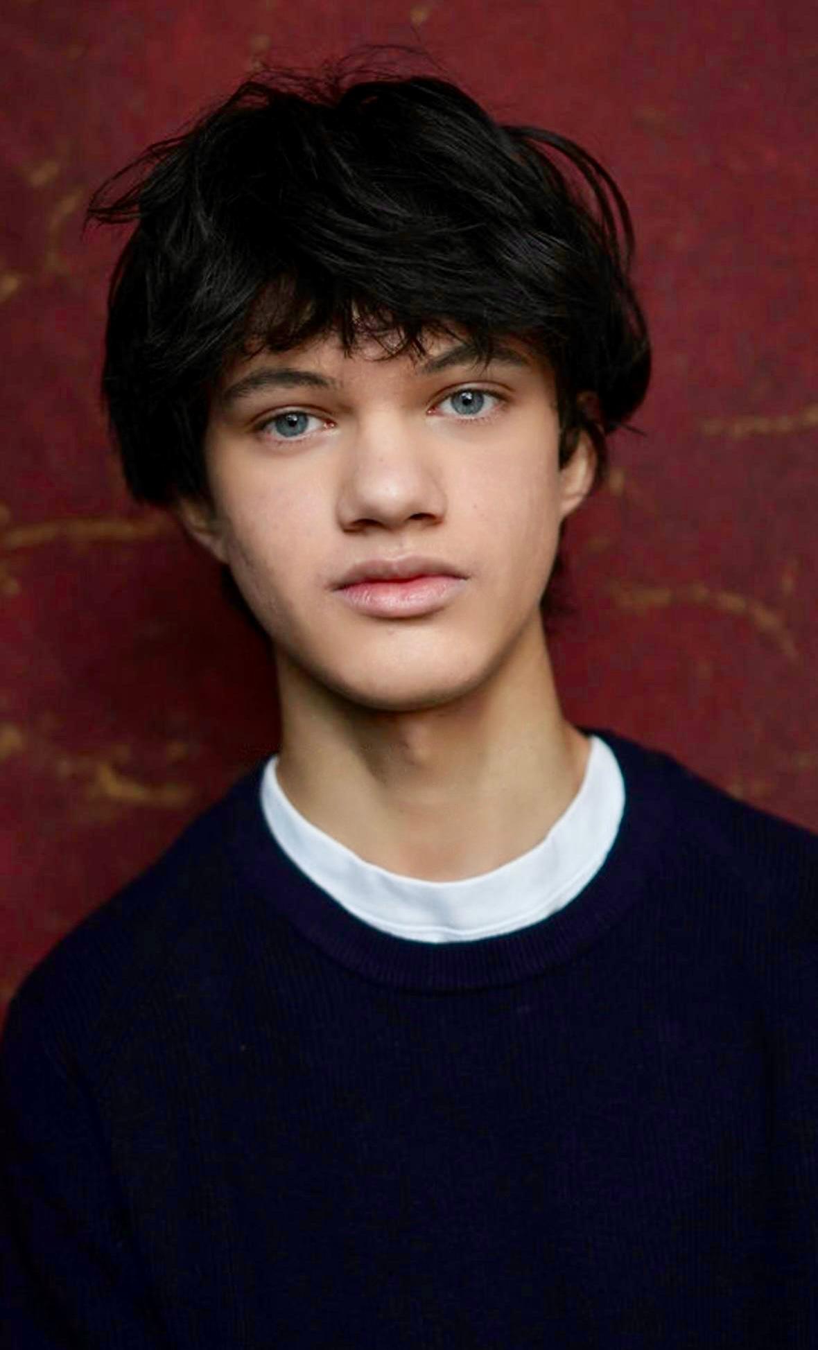 Peter DeSouza-Feighoney