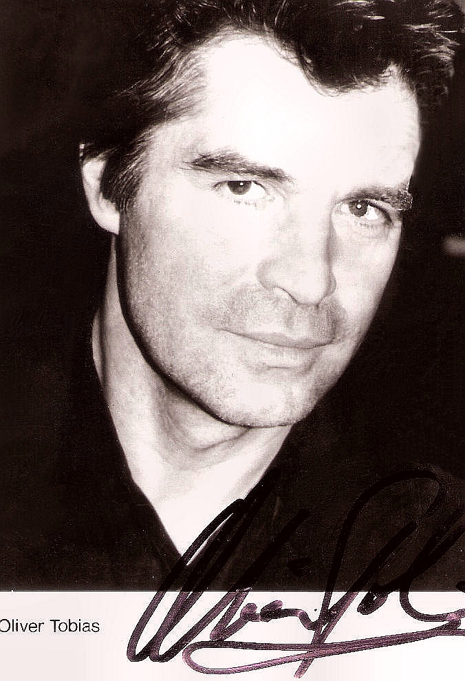 Oliver Tobias