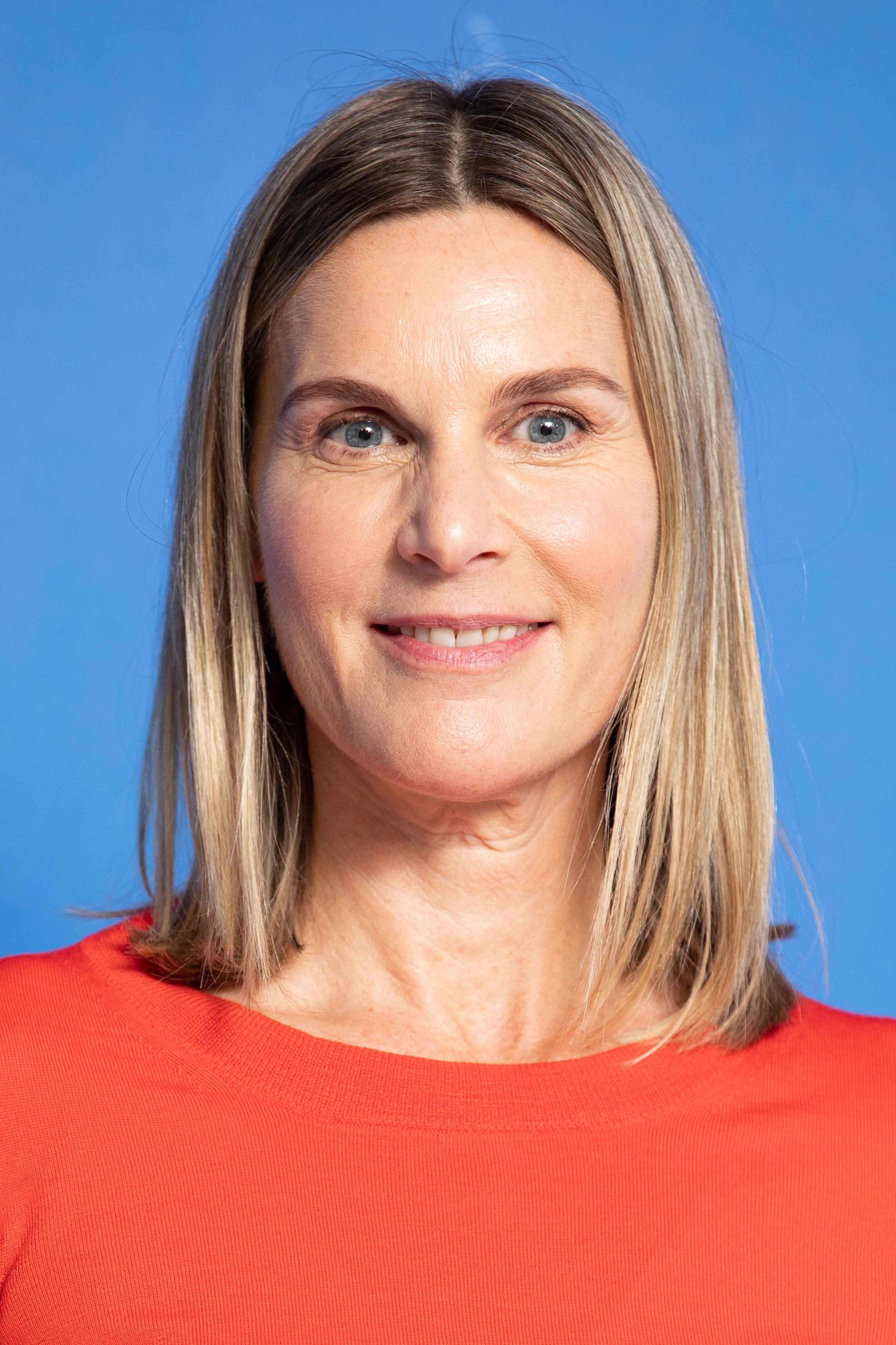 Nele Mueller-Stöfen