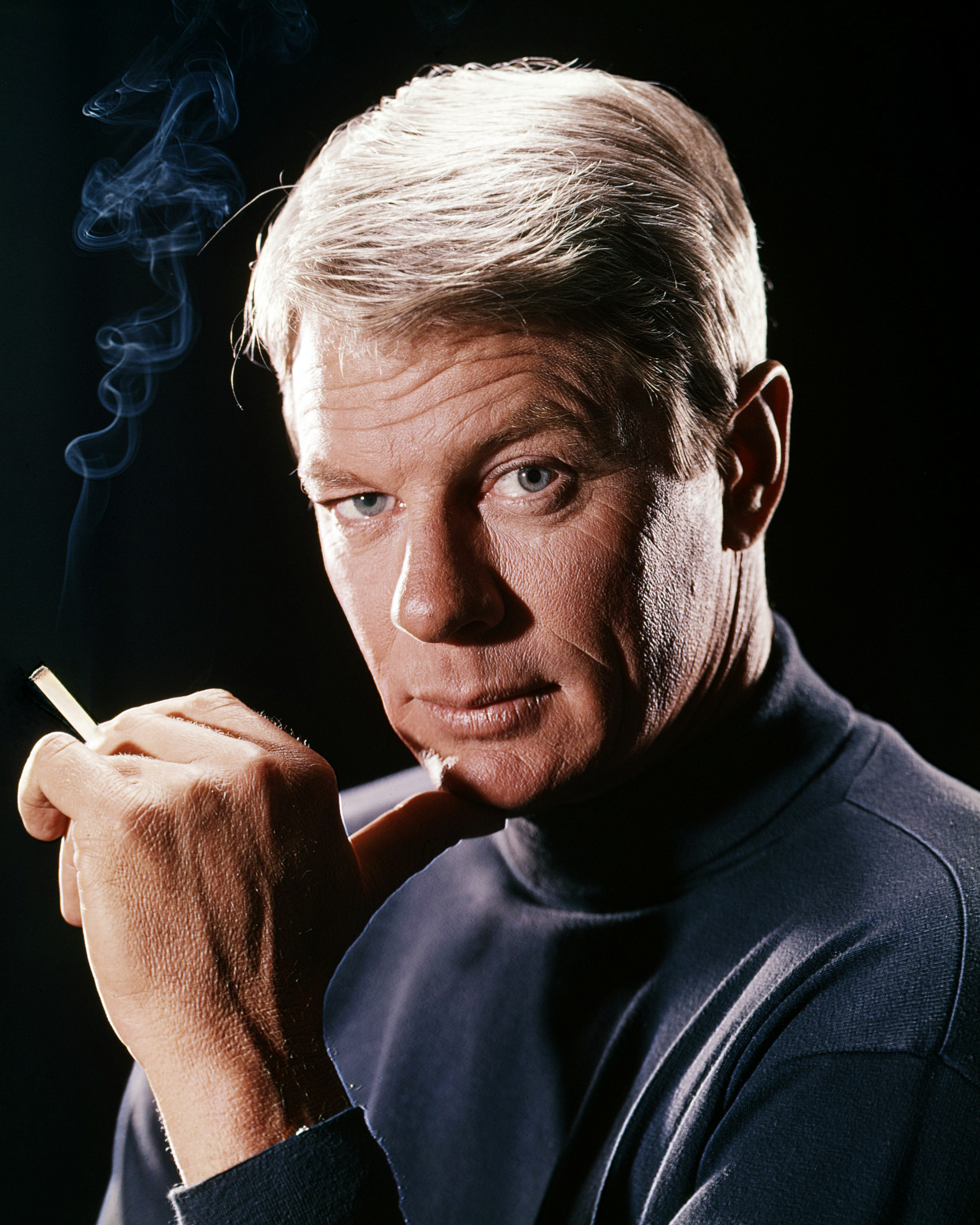 Peter Graves