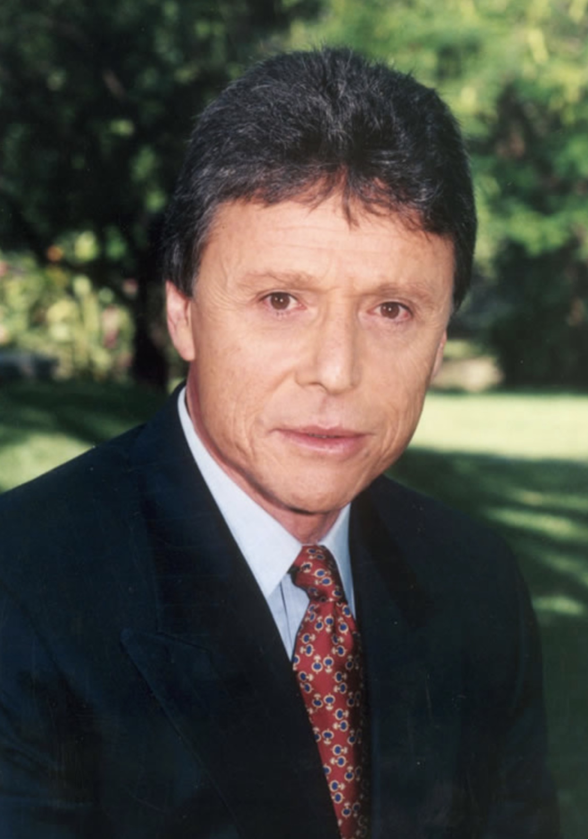 Enrique Novi