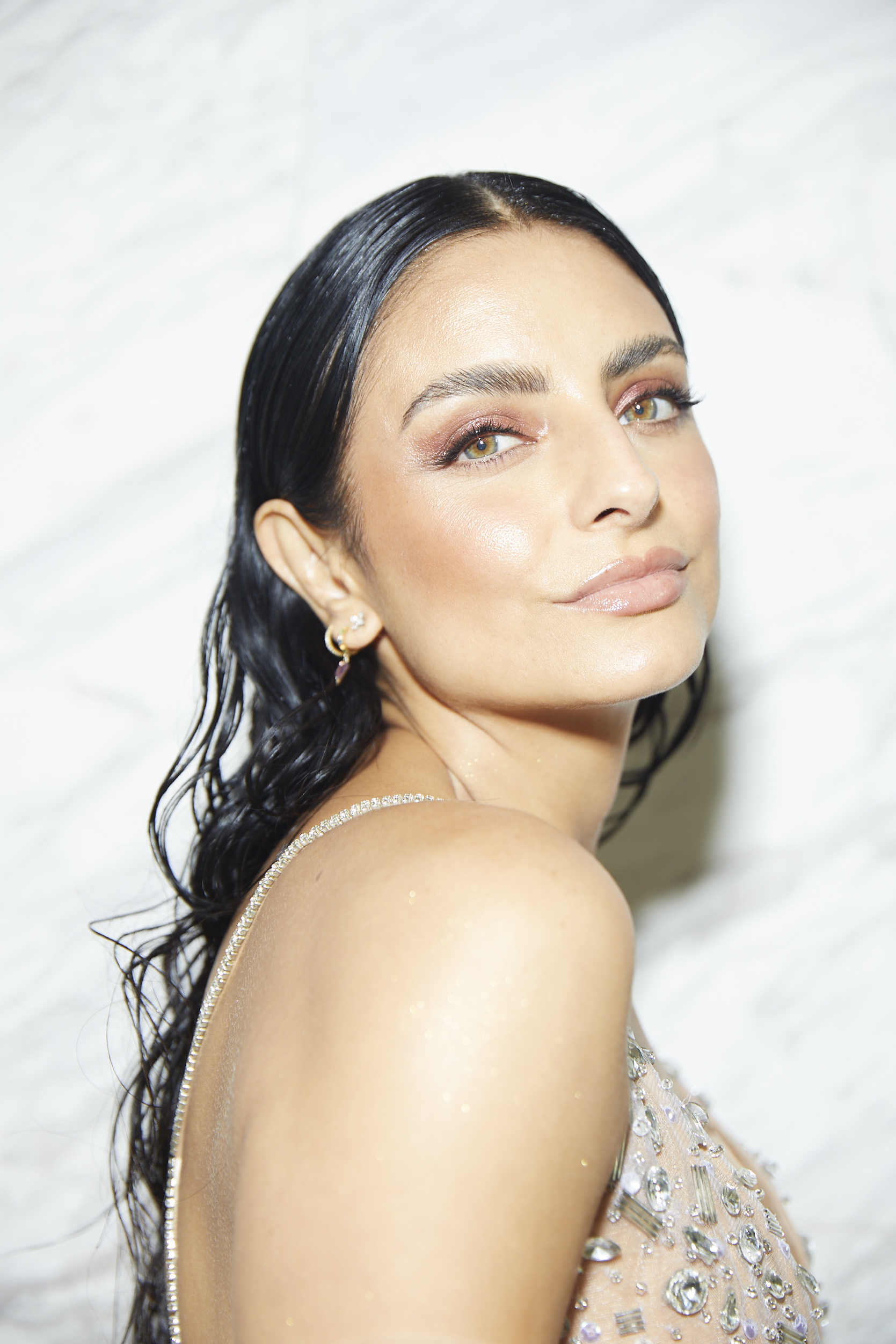 Aislinn Derbez